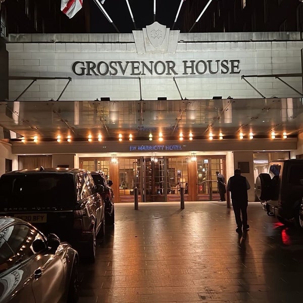 2/28/2024에 H A ,🌟님이 Grosvenor House Hotel, a JW Marriott Hotel에서 찍은 사진