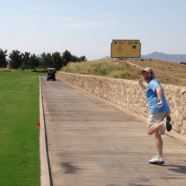 7/4/2013 tarihinde Michael L.ziyaretçi tarafından Royal Links Golf Club'de çekilen fotoğraf