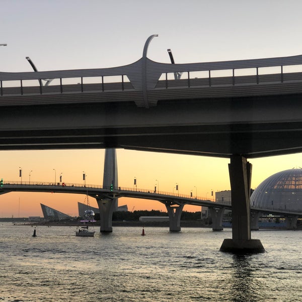 Мост через петровский фарватер