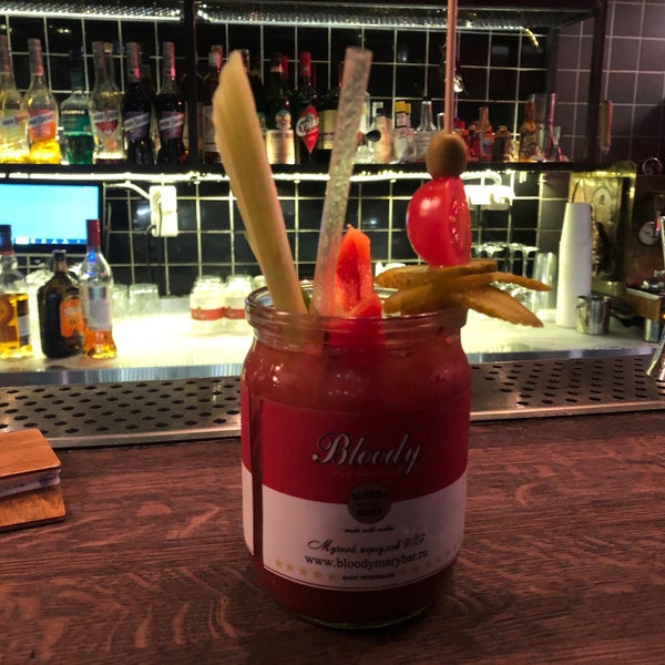 Photo prise au Bloody Mary Bar &amp; Grill par Andrew S. le1/30/2020