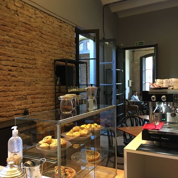 Das Foto wurde bei La Greca Café von La Greca Café am 1/3/2018 aufgenommen