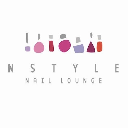 7/23/2013 tarihinde NStyle Beauty Loungeziyaretçi tarafından NStyle Beauty Lounge'de çekilen fotoğraf