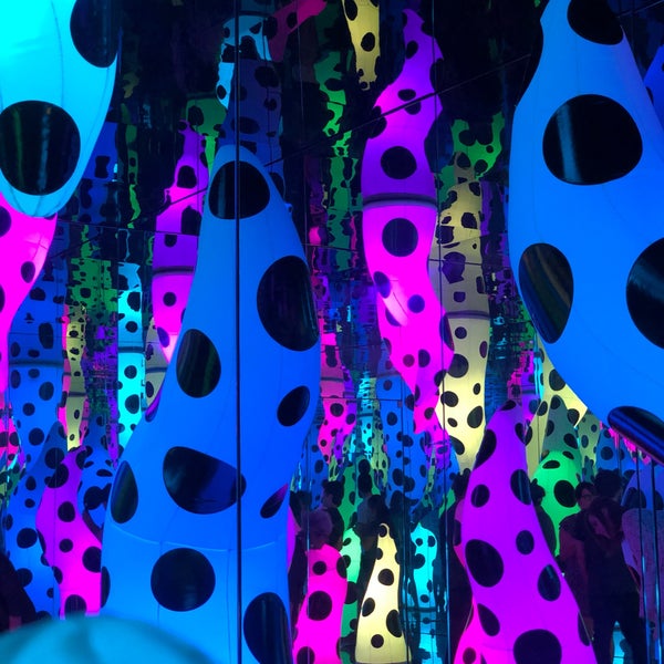 Great museum with interesting current exhibits, primarily with Yayoi Kusama’s LOVE IS CALLING on display. Be advised you have to wait in line for it, and only get 2 minutes inside. Still great!