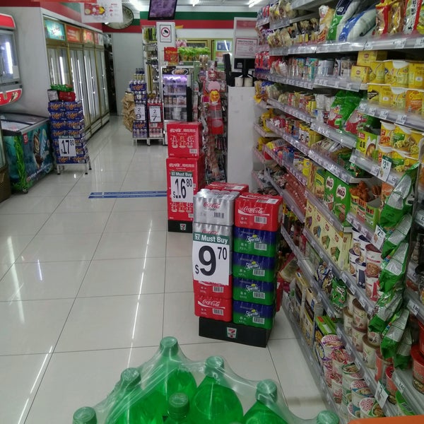 7 Eleven Convenience Store In Marine Parade