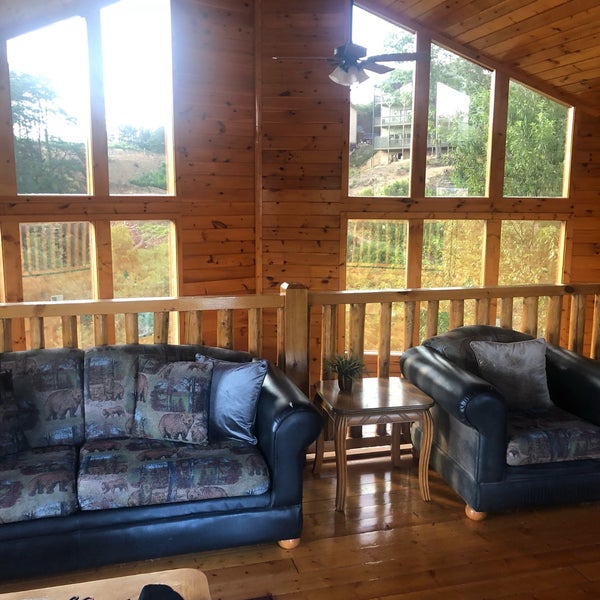 Photos At Dollywood Cabins
