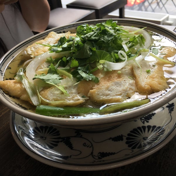 Photo taken at To1980 - Vietnamese Street Food by Georgiana L. on 8/2/2019