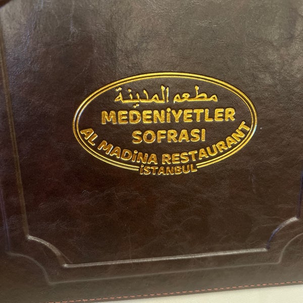 Foto tirada no(a) Al Madina Restaurant İstanbul مطعم المدينة اسطنبول por BANDER em 7/23/2023