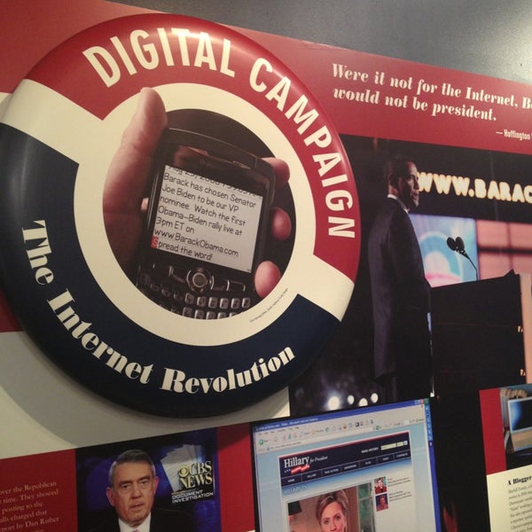 Photo taken at Newseum by Danielle R. on 1/27/2013