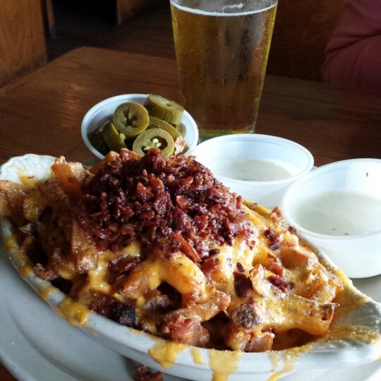 Photo taken at Snuffers by Shaun S. on 4/19/2014