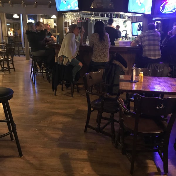 Photo taken at Chanhassen Dinner Theatres by Andrew on 4/10/2018