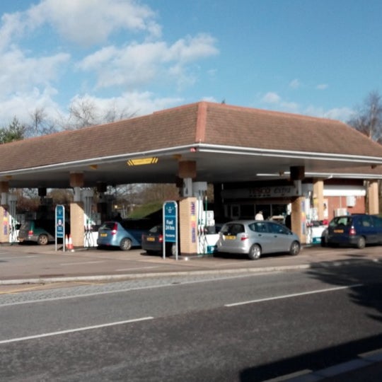 Tesco Petrol Station 124 visitors