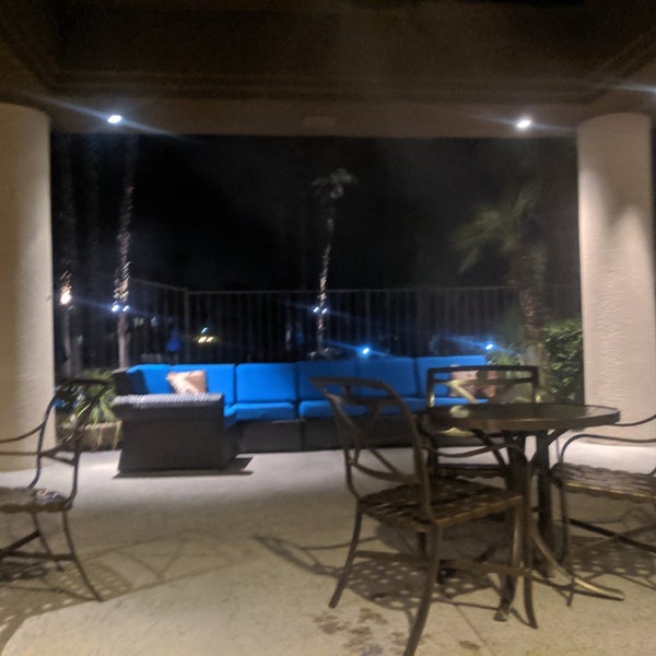 Foto diambil di Marriott&#39;s Desert Springs Villas I oleh Shayna A. pada 6/27/2019