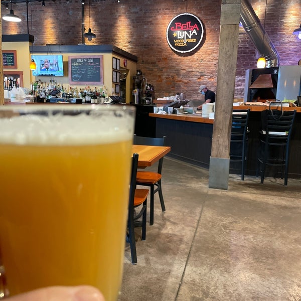 Bella Luna Wood Fired Pizza Harrisonburg, VA