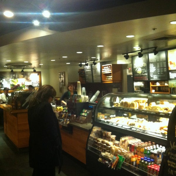 Starbucks Coffee Shop in Auburn