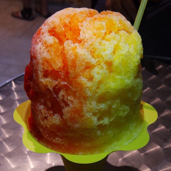 Photo taken at Brian&#39;s Shave Ice by Quincy F. on 9/10/2015
