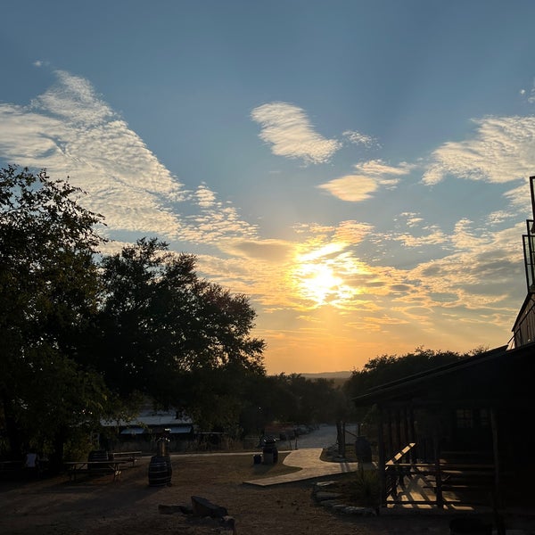 Stanley's Farmhouse Pizza 13187 Fitzhugh Rd