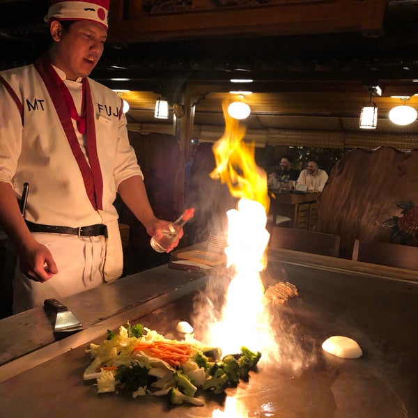 1/14/2020にMichael L.がMt. Fuji Japanese Steak Houseで撮った写真