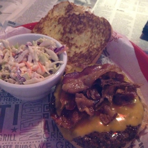 Photo taken at Fuddruckers by Michael L. on 4/21/2015