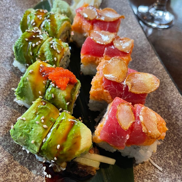 Снимок сделан в Sushi Mike&#39;s пользователем Michael L. 10/13/2021