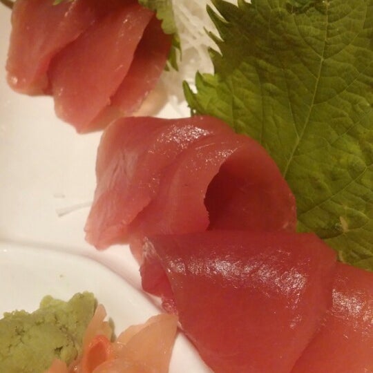 Photo prise au Usagi Ya Sushi &amp; Pan-Asian par onui le9/14/2013