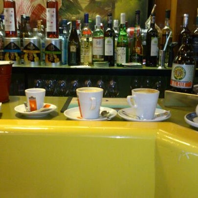 5/9/2013에 Ana A.님이 Café Bar Cristal에서 찍은 사진