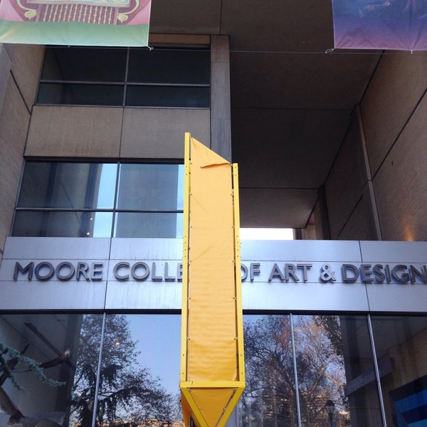 Photo taken at Moore College of Art &amp; Design by Dywuan B. on 12/5/2015