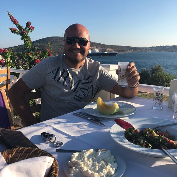 Foto tomada en Ayasaranda İmren Restaurant  por Cumhur Ballikaya el 9/6/2018