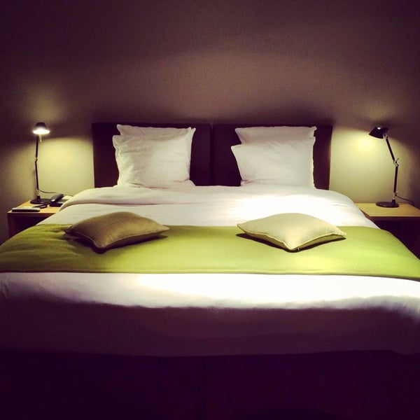 Foto diambil di Chelton Hotel Brussels oleh Maxime P. pada 1/9/2014
