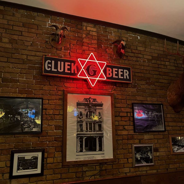 4/8/2023 tarihinde Andy P.ziyaretçi tarafından Gluek&#39;s Restaurant &amp; Bar'de çekilen fotoğraf