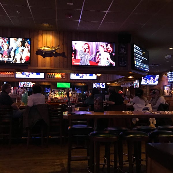photos at miller s ale house commack restaurant
