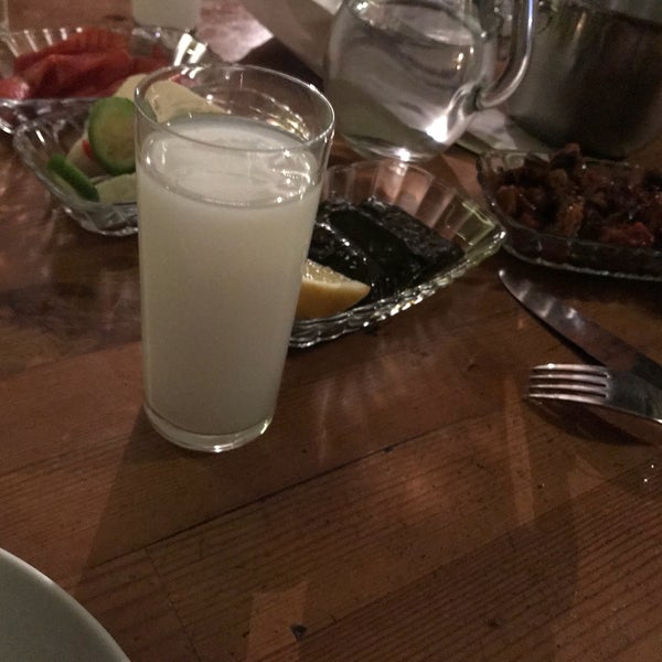 Das Foto wurde bei Selimiye Park Restaurant von Tkdnnf G. am 2/3/2018 aufgenommen