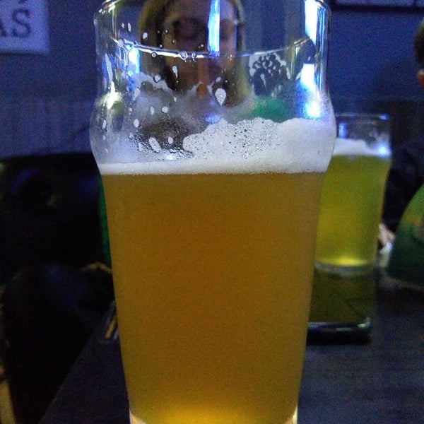 Foto tirada no(a) Bier Prosit Cervejas Especiais por Leonel F. em 11/12/2021