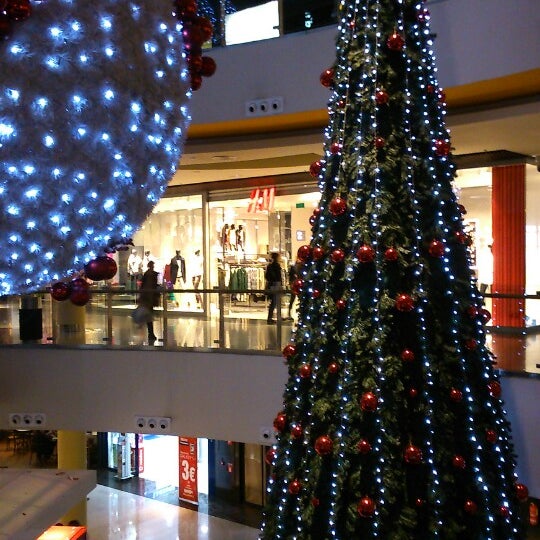 Photo taken at Centro Comercial Ferial Plaza by Maria G. on 12/24/2013