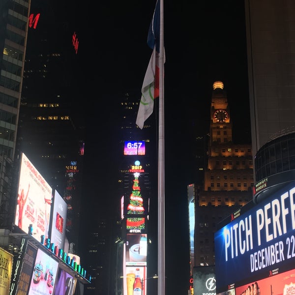 Foto tomada en Courtyard New York Manhattan/Times Square  por なな 岩. el 12/25/2017