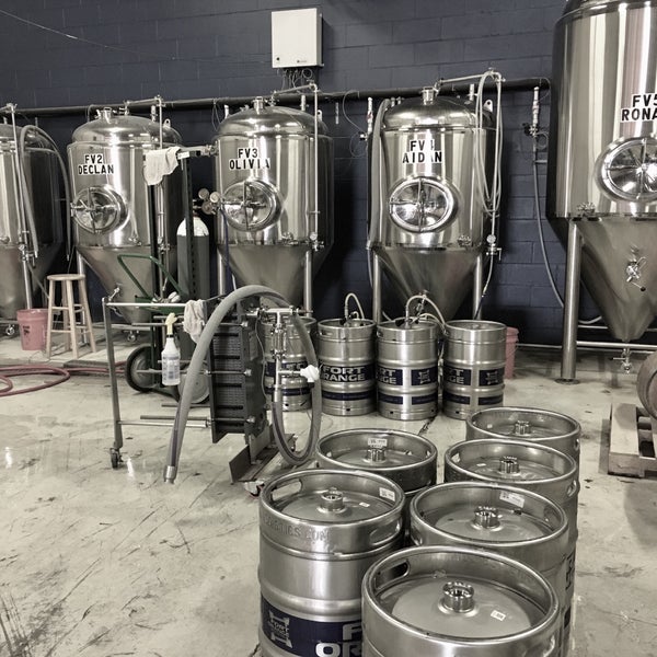 Photo taken at Fort Orange Brewing by Crim T. on 5/5/2019