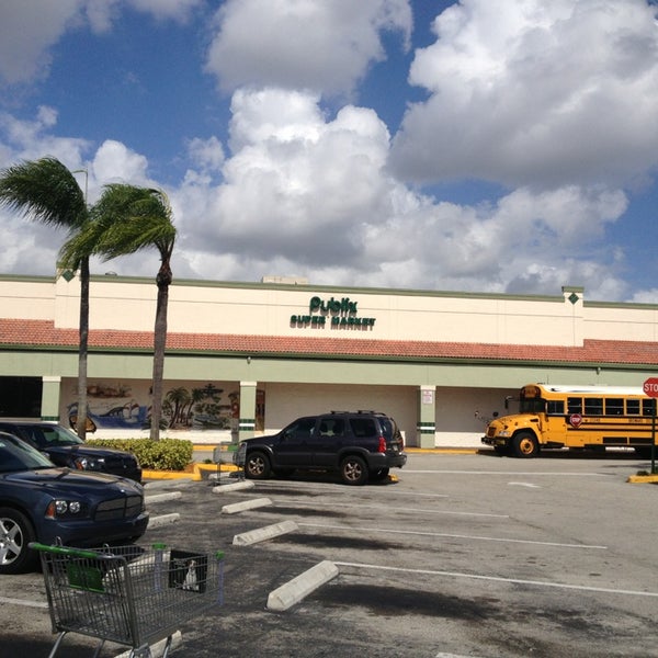 Photos at Publix River Run 5 tips from 528 visitors