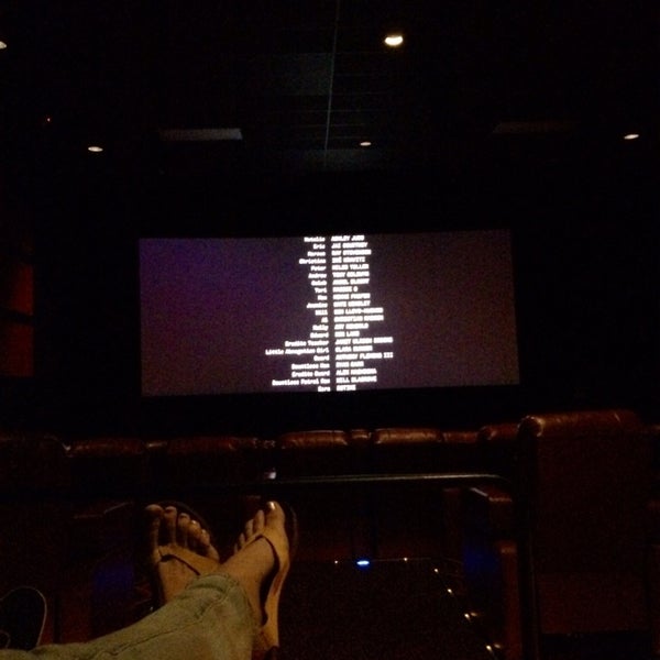 AMC Montebello 10 18 tips from 1792 visitors