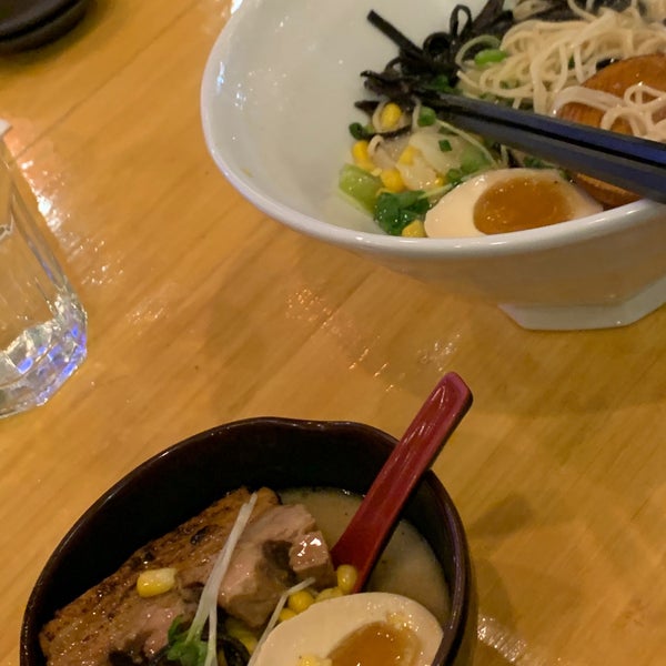 2/5/2020 tarihinde Titi P.ziyaretçi tarafından Zen Ramen &amp; Sushi'de çekilen fotoğraf