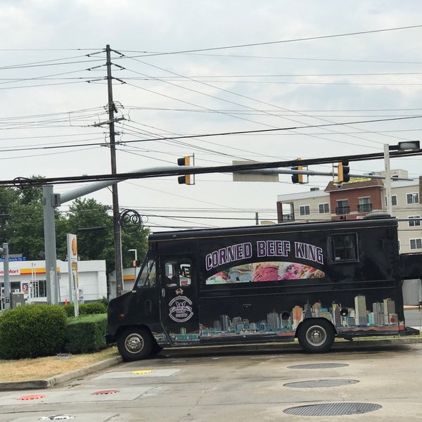 Corned Beef King Food Truck in East Rockville