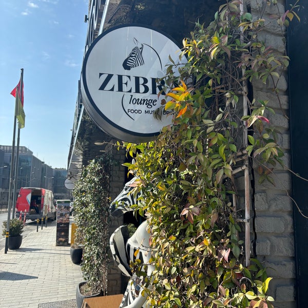2/27/2024 tarihinde E🔮ziyaretçi tarafından ZEBRA Lounge Port'de çekilen fotoğraf
