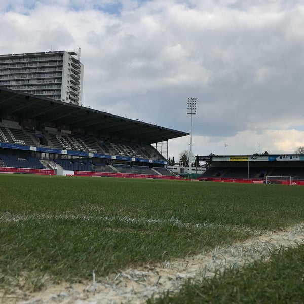 Foto diambil di King Power @ Den Dreef Stadion (OHL) oleh Martyn G. pada 3/26/2018