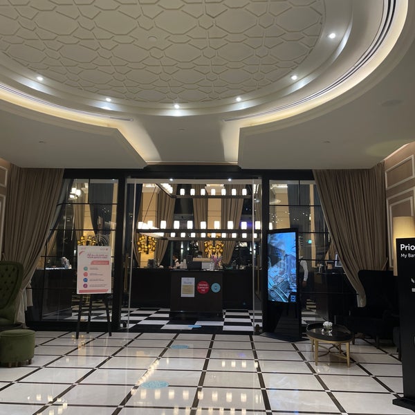 Foto tomada en Dukes The Palm, a Royal Hideaway Hotel  por Ibra el 11/22/2021