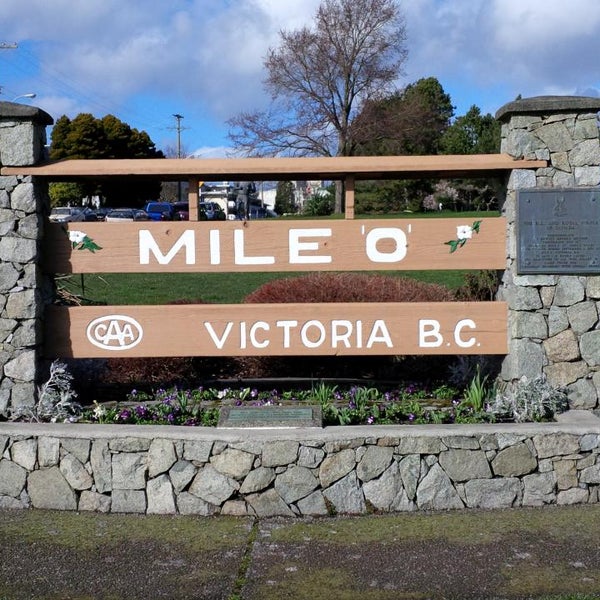 Mile Zero Park in Victoria