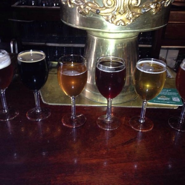 3/7/2014にXabriel O.がNodding Head Brewery &amp; Restaurantで撮った写真