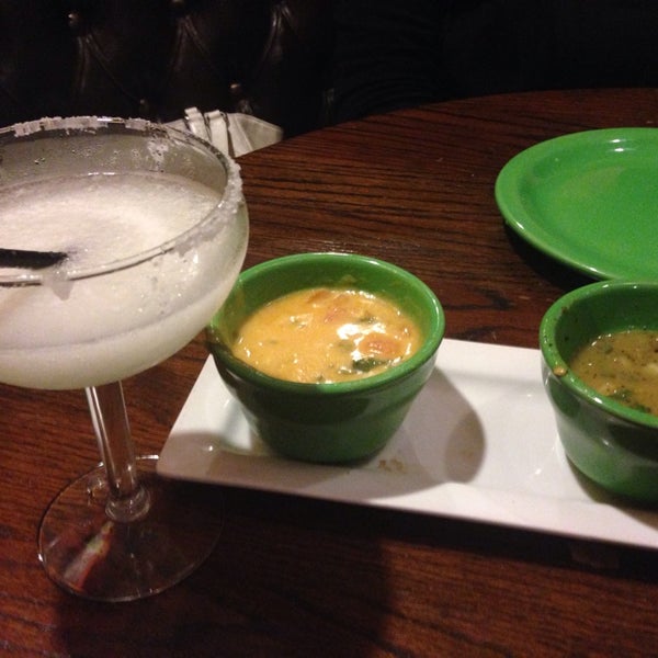 10/4/2014にLaura B.がTio Chino Restaurant and Barで撮った写真