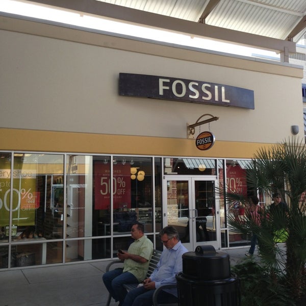 Fossil houston premium outlet deals
