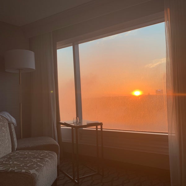 Das Foto wurde bei Niagara Falls Marriott Fallsview Hotel &amp; Spa von David J. am 7/21/2019 aufgenommen