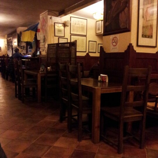 1/26/2013 tarihinde Ola P.ziyaretçi tarafından Sepia Pub'de çekilen fotoğraf