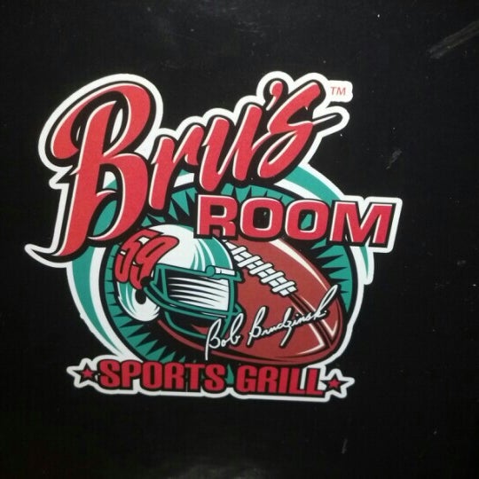Photo taken at Bru&#39;s Room Sports Grill - Coconut Creek by Mark L. on 1/19/2013