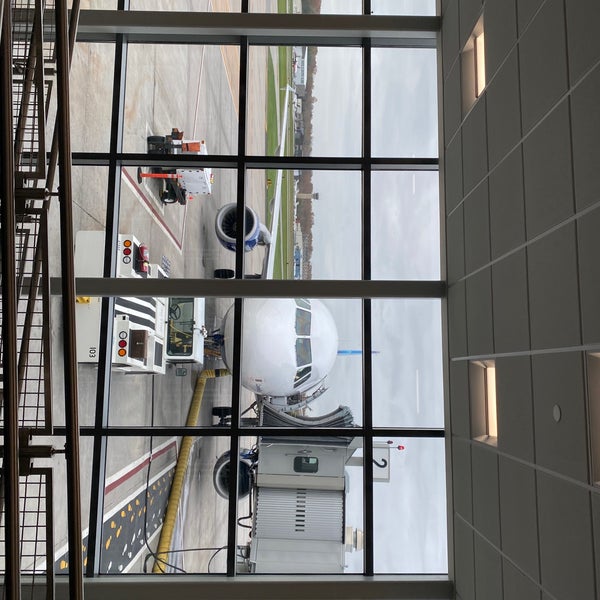 Foto scattata a Westchester County Airport (HPN) da Jay Z. il 11/6/2022
